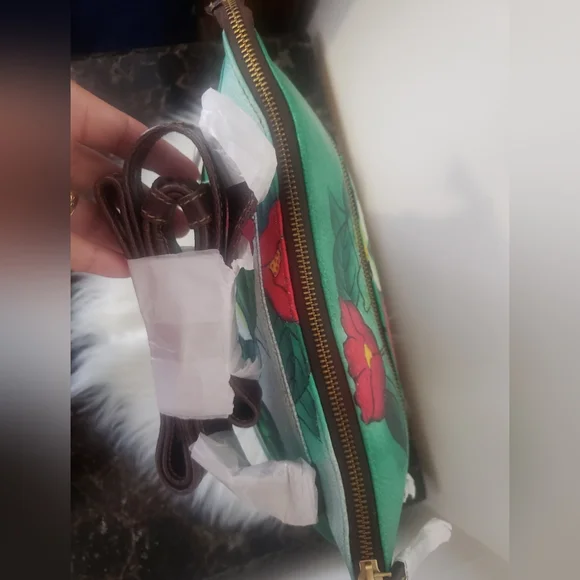 NWT RARE HANDPAINTED ARTISTIC CROSSBODY BAG